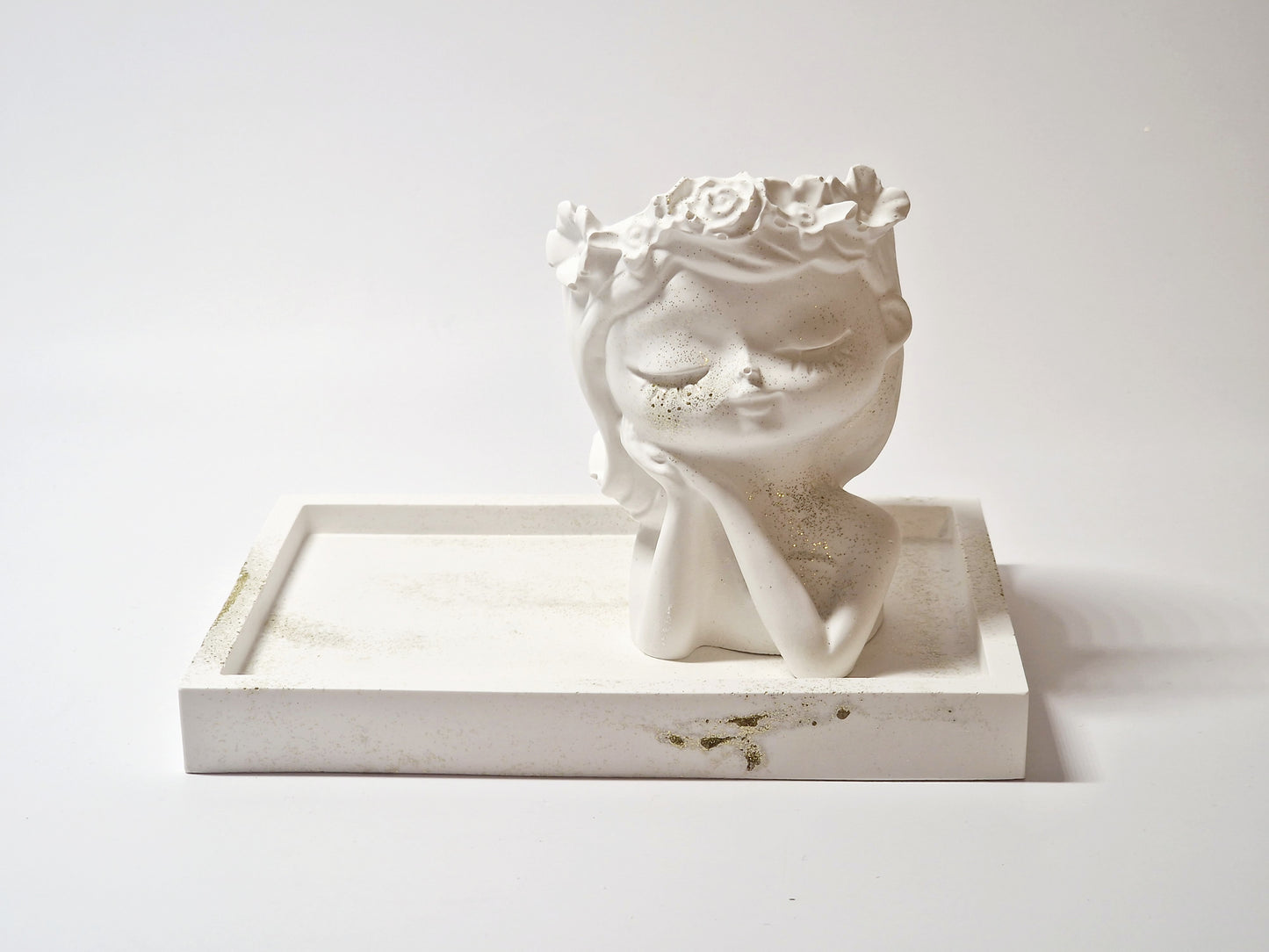 Gipsfigur mit Duftkerze